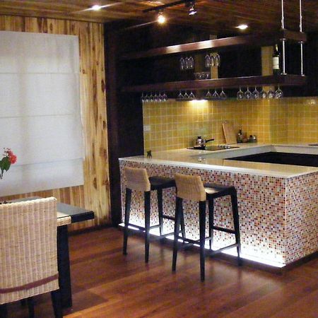 Baan Banyan Villa, Wood House Short Walk To Mae Nam Beach Εξωτερικό φωτογραφία