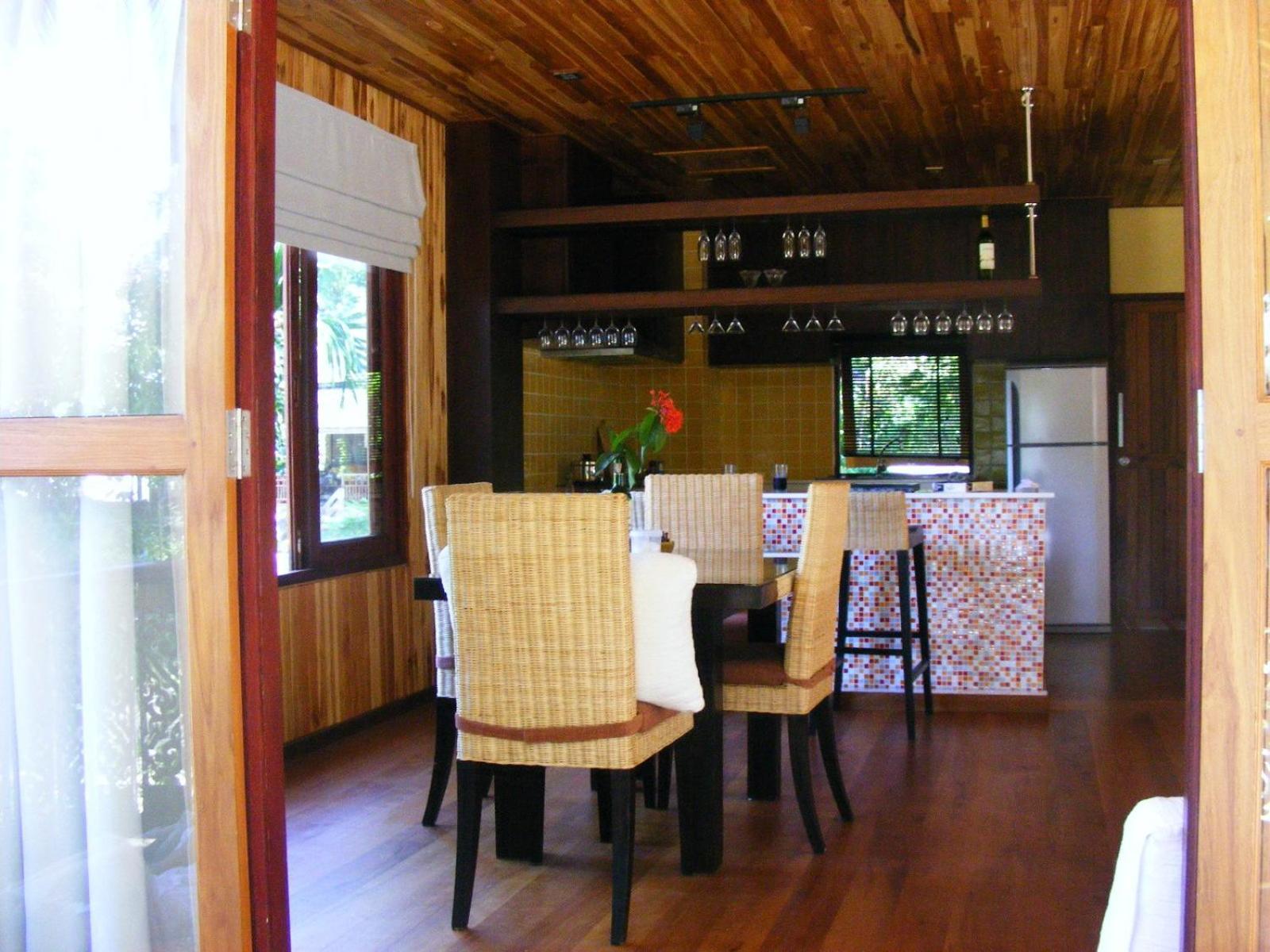 Baan Banyan Villa, Wood House Short Walk To Mae Nam Beach Εξωτερικό φωτογραφία